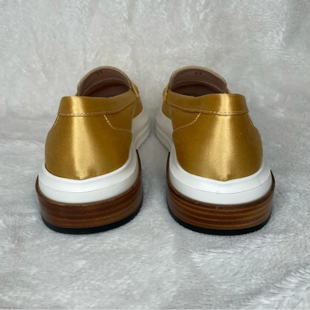 Tod’s Satin Loafers in Yellow Gold NEW Size EU 37 US 7 Made in Italy‎ Wood Heel